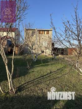 Дача 240м², 3-этажный, участок 6 сот.  