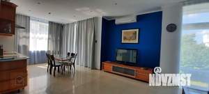 Коттедж 240м², 2-этажный, участок 2 сот.  