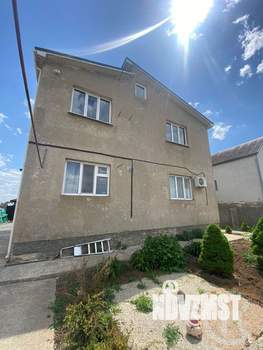 Дом 202м&sup2;, 2-этажный, участок 6 сот.  