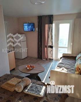 Дом 240м&sup2;, 2-этажный, участок 8 сот.  