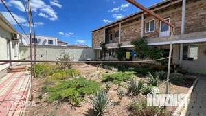 Дом 318м², 1-этажный, участок 6 сот.  