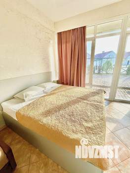 Таунхаус 38м², 2-этажный, участок 1 сот.  