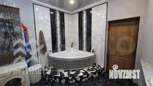 Дом 270м², 3-этажный, участок 6 сот.  