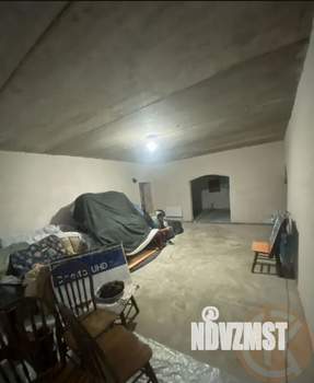 Дом 220м², 2-этажный, участок 6 сот.  
