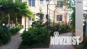 Дом 328м², 3-этажный, участок 12 сот.  