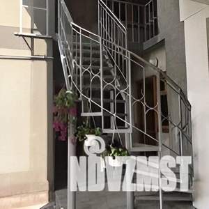 Дом 200м&sup2;, 2-этажный, участок 3 сот.  