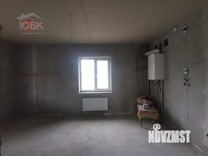 Дом 600м², 3-этажный, участок 6 сот.  