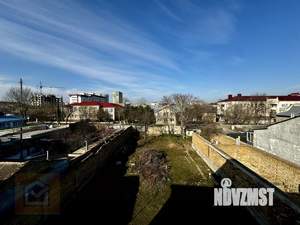 Дом 450м², 3-этажный, участок 5 сот.  