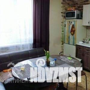 Дом 145м², 3-этажный, участок 9 сот.  
