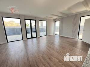 Дом 170м², 2-этажный, участок 3 сот.  