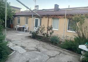 Дом 73м&sup2;, 2-этажный, участок 4 сот.  