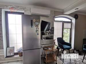 Дом 550м², 4-этажный, участок 3 сот.  