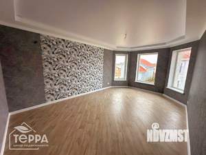 Дом 200м², 2-этажный, участок 5 сот.  