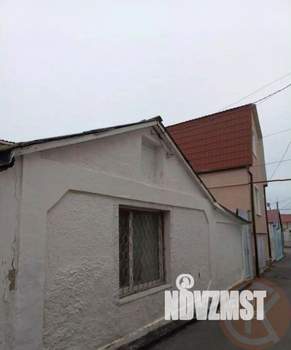 Дом 215м&sup2;, 3-этажный, участок 2 сот.  