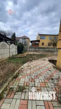 Дом 600м², 3-этажный, участок 6 сот.  