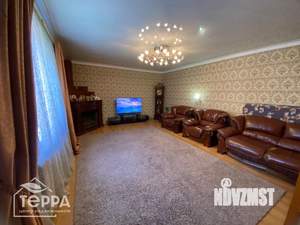 Дом 182м², 2-этажный, участок 4 сот.  