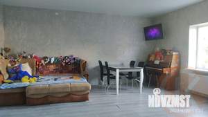 Дом 220м², 2-этажный, участок 6 сот.  