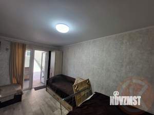 Дом 240м&sup2;, 2-этажный, участок 8 сот.  