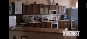 Дом 195м², 2-этажный, участок 8 сот.  