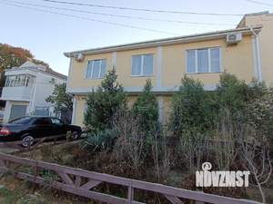 Дом 135м&sup2;, 2-этажный, участок 2 сот.  