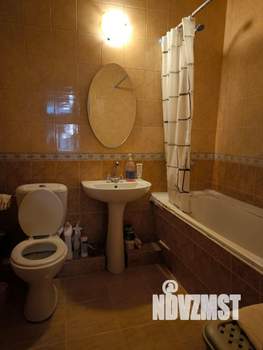 Дом 350м², 3-этажный, участок 6 сот.  