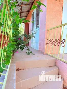 Дом 111м², 3-этажный, участок 4 сот.  