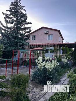 Дом 111м&sup2;, 2-этажный, участок 4 сот.  