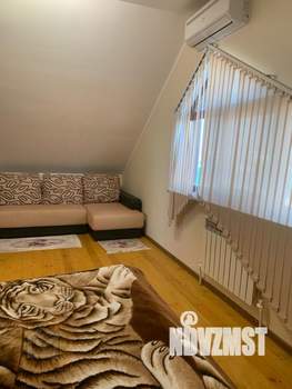 Дом 340м², 2-этажный, участок 6 сот.  