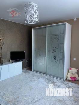 Дом 225м², 1-этажный, участок 6 сот.  