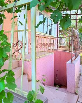 Дом 111м², 3-этажный, участок 4 сот.  