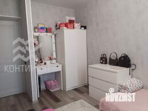 Дом 190м&sup2;, 2-этажный, участок 3 сот.  