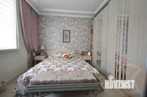 Дом 200м², 2-этажный, участок 3 сот.  