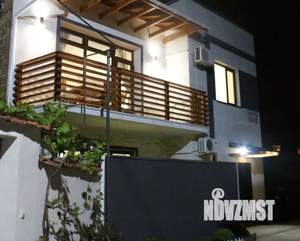 Дом 113м², 2-этажный, участок 1 сот.  