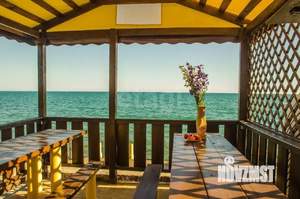 Дом 222м&sup2;, 2-этажный, участок 4 сот.  