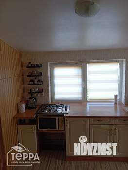 Дом 100м&sup2;, 2-этажный, участок 6 сот.  