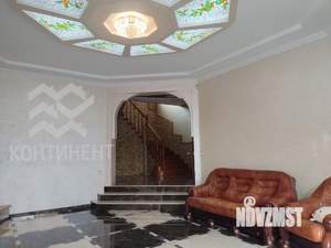 Дом 250м&sup2;, 2-этажный, участок 6 сот.  