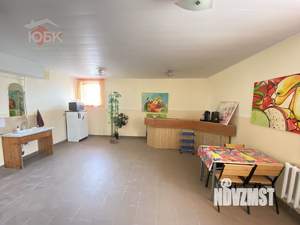 Дом 651м², 3-этажный, участок 15 сот.  