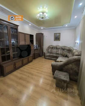 Дом 197м&sup2;, 2-этажный, участок 4 сот.  