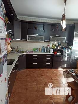 Дом 297м², 2-этажный, участок 12 сот.  