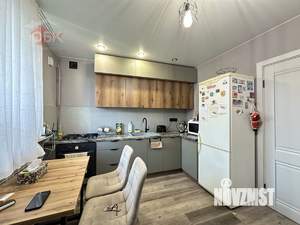 Дом 225м², 2-этажный, участок 3 сот.  