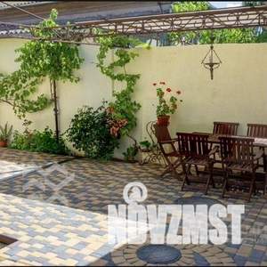 Дом 171м&sup2;, 2-этажный, участок 4 сот.  