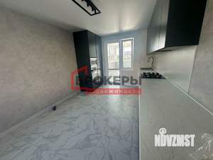 Дом 178м&sup2;, 3-этажный, участок 3 сот.  