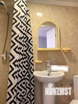 Дом 291м², 2-этажный, участок 3 сот.  