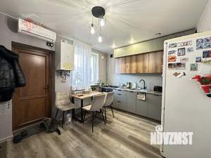 Дом 225м², 2-этажный, участок 3 сот.  