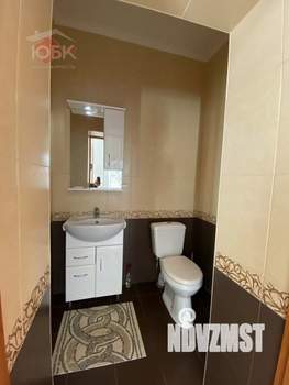 Коттедж 240м&sup2;, 2-этажный, участок 4 сот.  