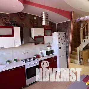 Дом 419м², 3-этажный, участок 6 сот.  