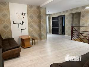 Дом 140м&sup2;, 2-этажный, участок 14 сот.  