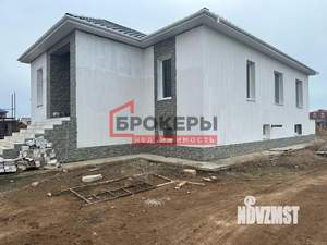 Дом 420м&sup2;, 2-этажный, участок 15 сот.  