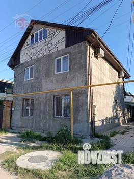 Дом 210м², 3-этажный, участок 1 сот.  