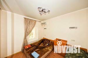 Дом 170м², 2-этажный, участок 4 сот.  